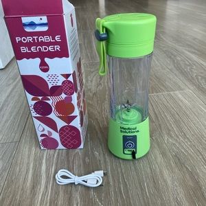 Portable blender